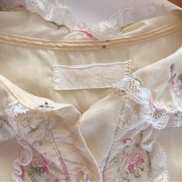 Vintage Barbizon Floral Embroidered Nightgown - Picture 8 of 8